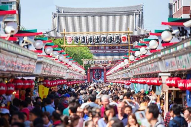 Asakusa โ Nakamise dori